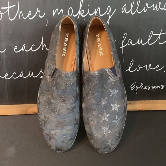 Trask NWOB/NWOT navy metallic star loafers size 8 - Picture 3 of 10